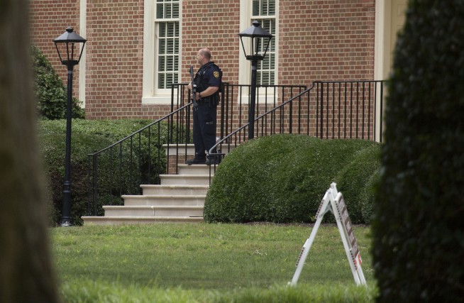 The Latest: Officials ID gunman in Virginia Beach shooting
