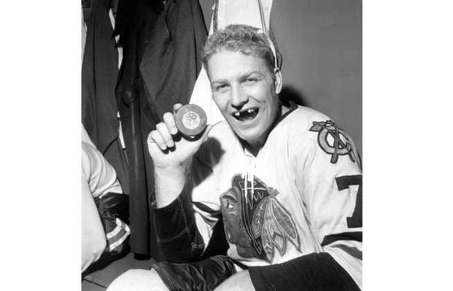 Hall of Famer Bobby Hull, the Golden Jet, dies at 84