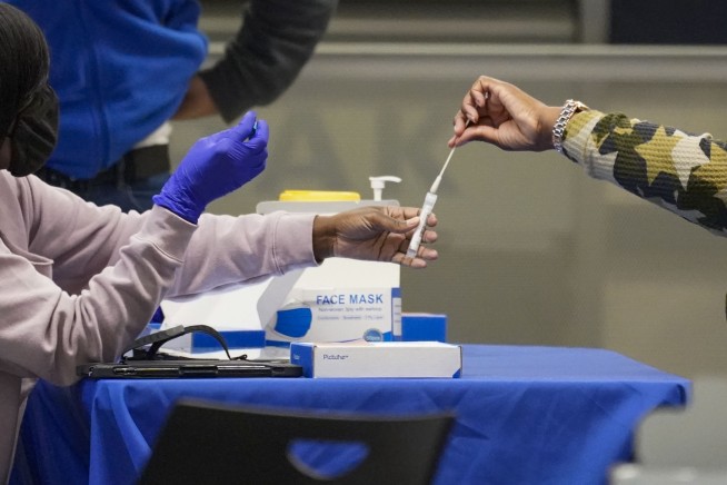 The Latest: Tennessee won't mandate vaccines in its schools