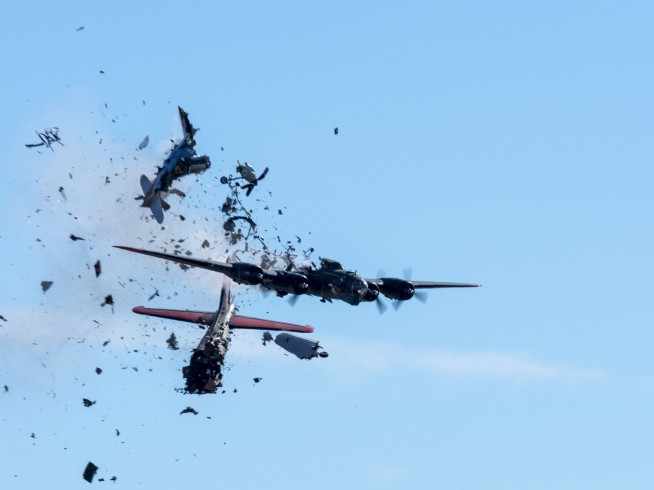 Report: No altitude advice before Dallas air show crash
