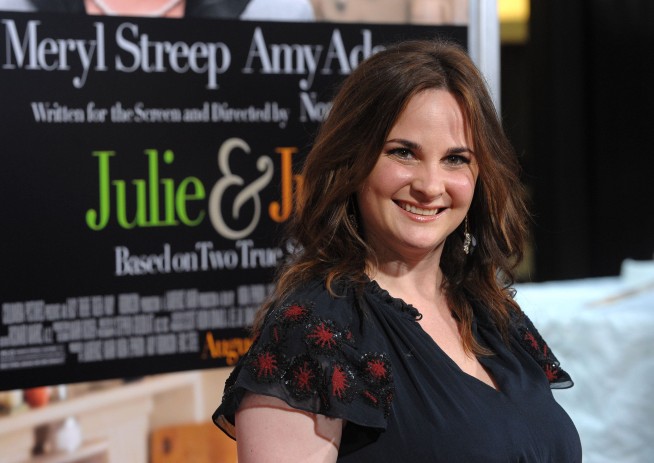 Julie Powell, food writer of 'Julie & Julia,' dies at 49