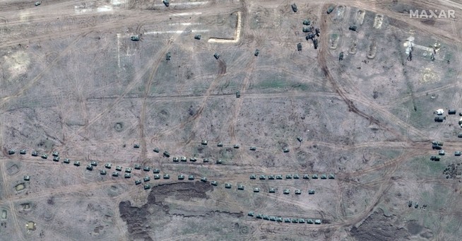 Russia orders troops back after massive drills in Crimea