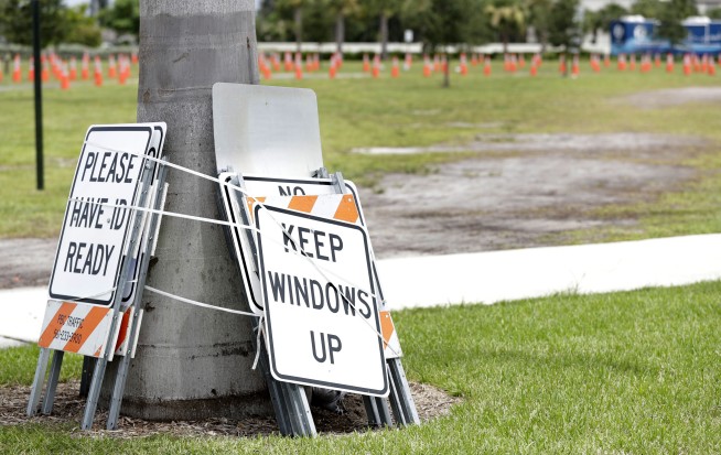 Hurricane Isaias hits Bahamas; virus-battered Florida braces