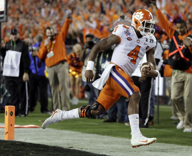 Watson and Clemson dethrone top-ranked Tide, 35-31