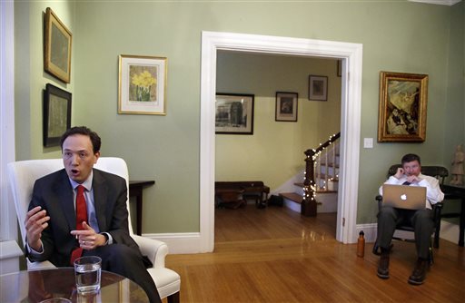 Political heir Pell, Kwan spouse, runs for RI gov