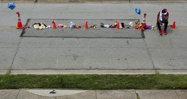 Michael Brown's father seeks new investigation into killing