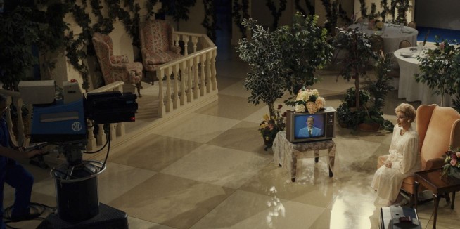 Review: With empathy, Chastain plays Tammy Faye Bakker