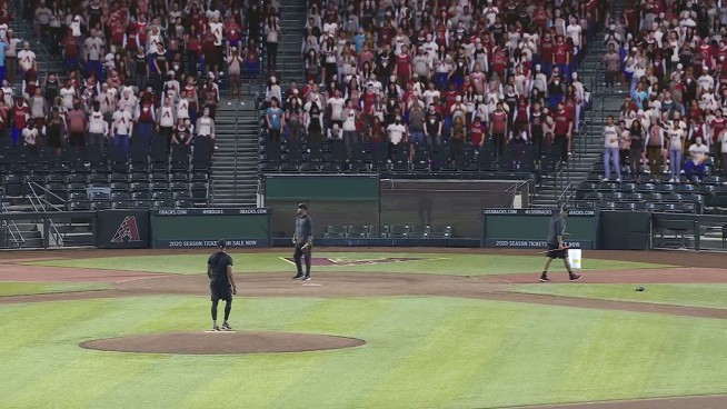 Fox taking fans to the ballgame with a virtual crowd