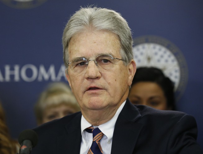 Ex-Sen. Tom Coburn, conservative political maverick, dies