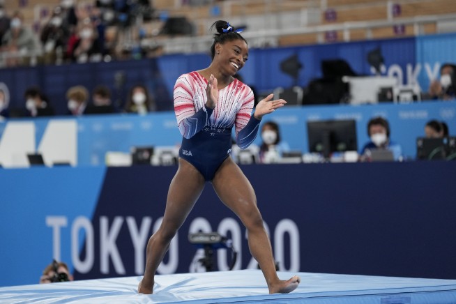 Gymnastics star Simone Biles returning to competition in August in first meet since 2020 Olympics
