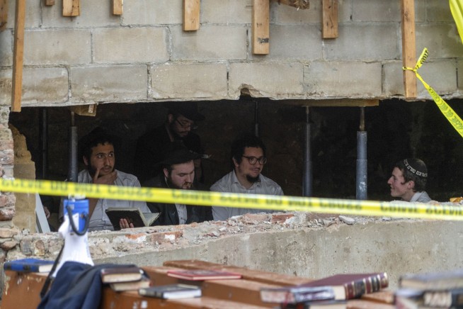 13 men plead not guilty to role in Brooklyn synagogue tunnel scuffle
