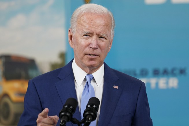 Biden attends nephew's wedding to ex-'Real Housewives' star