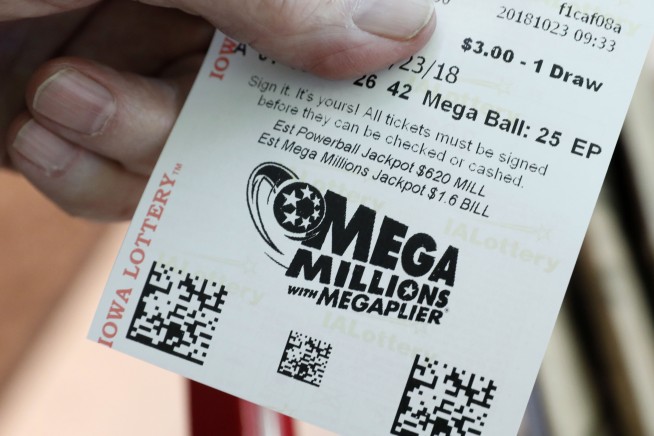 Numbers drawn for record $1.6B Mega Millions jackpot
