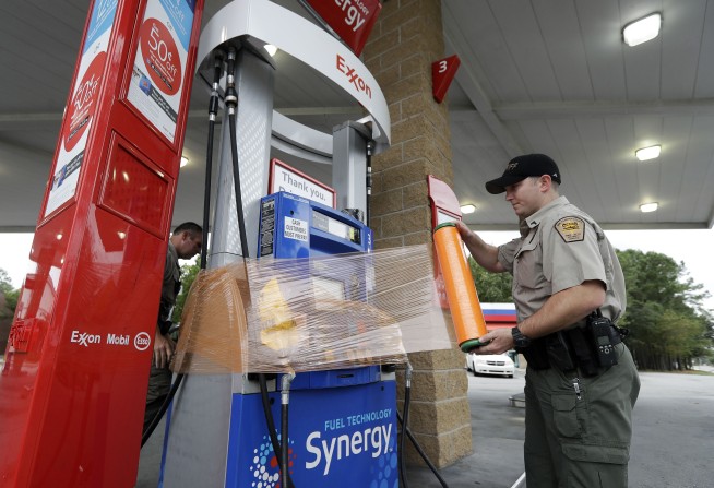 The Latest: Hurricane Florence eye 10 miles from Wilmington