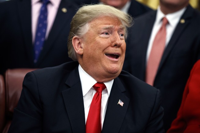 Federal shutdown begins after lawmakers fail to reach deal