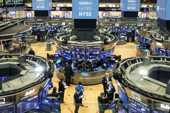 Stocks rise on Wall Street, despite dismal jobs report