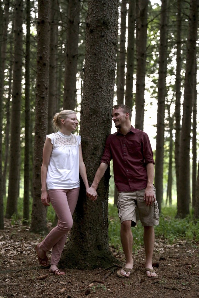 Two love: Identical twin brothers to wed identical sisters