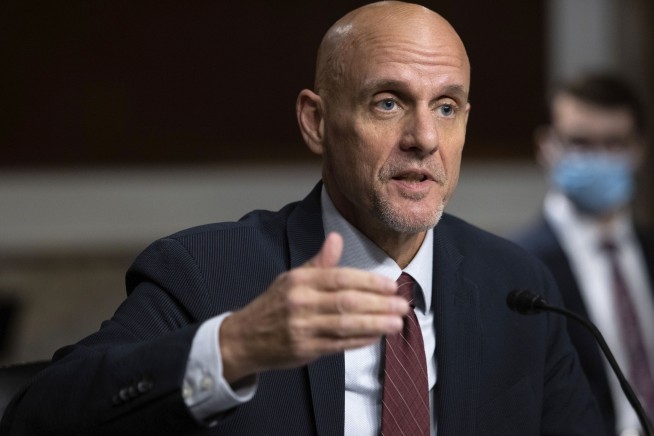 US panel endorses widespread use of Pfizer COVID-19 vaccine