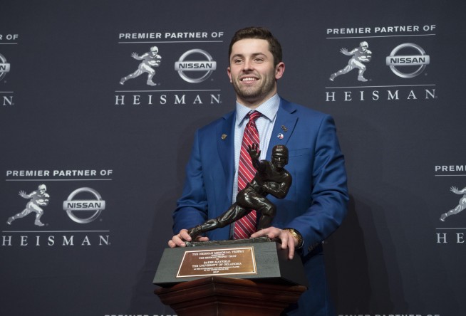 Walk-on to Heisman: Oklahoma's Mayfield wins in landslide