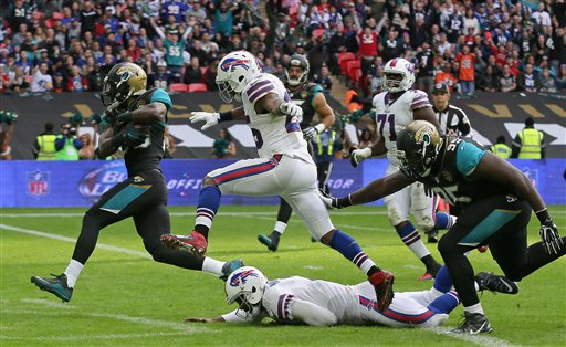 Jaguars hold on to beat Bills 34-31 in London