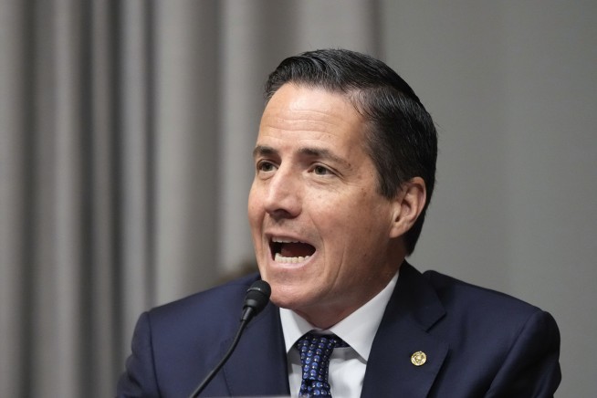 Callers swamp Senate offices in Trump's first weeks, leading to busy signals and full voicemail