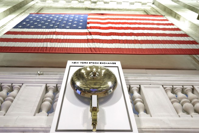 Markets Right Now: Nasdaq composite sets an all-time high