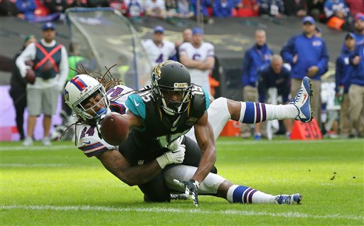 Jaguars hold on to beat Bills 34-31 in London
