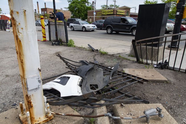 Lawsuit: 13-year-old's hands up when shot by Chicago police