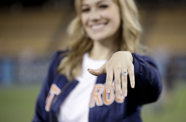 2 Rings! Astros' Carlos Correa makes post-title proposal