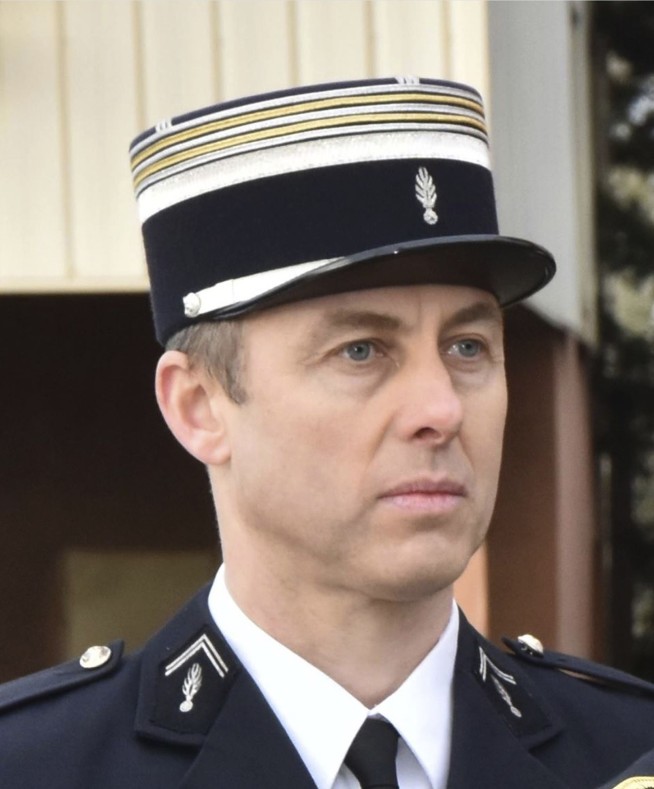 French hero officer who swapped himself for hostage dies