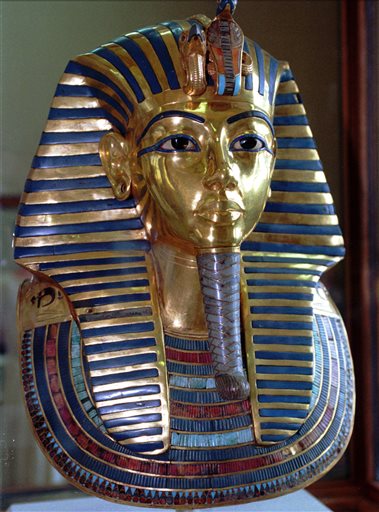 Beard of Egypt's King Tut hastily glued back on with epoxy