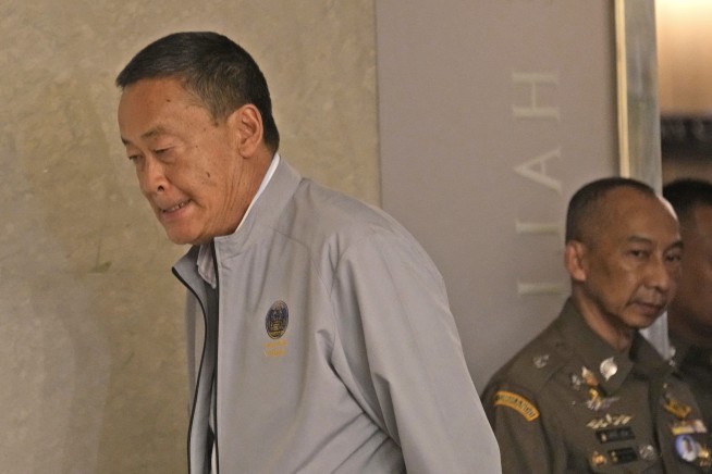 Traces of cyanide are found in the blood of Vietnamese and Americans found dead in a Bangkok hotel