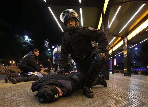 Argentine World Cup celebration marred by violence