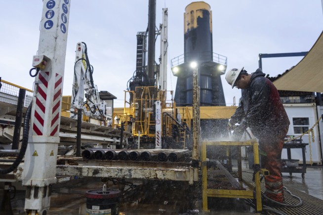 Scientists tap 'secret' fresh water under the ocean, raising hopes for a thirsty world