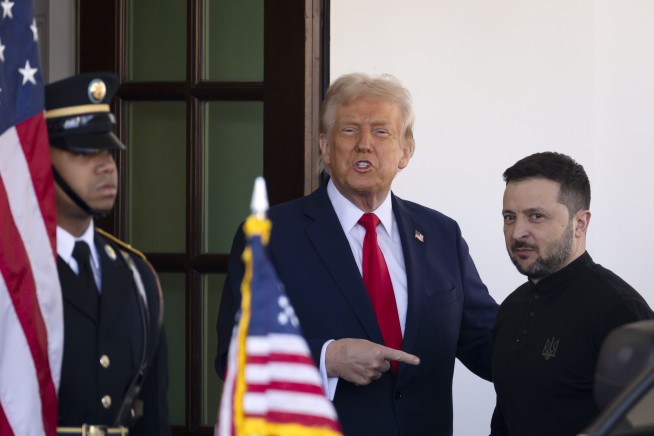 Trump pauses US military aid to Ukraine while pressuring Zelenskyy to move toward quick end to war