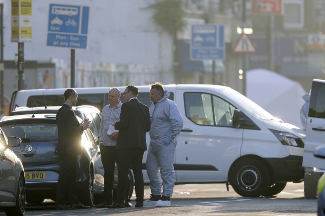 The Latest: Police: 1 suspect held in mosque attack