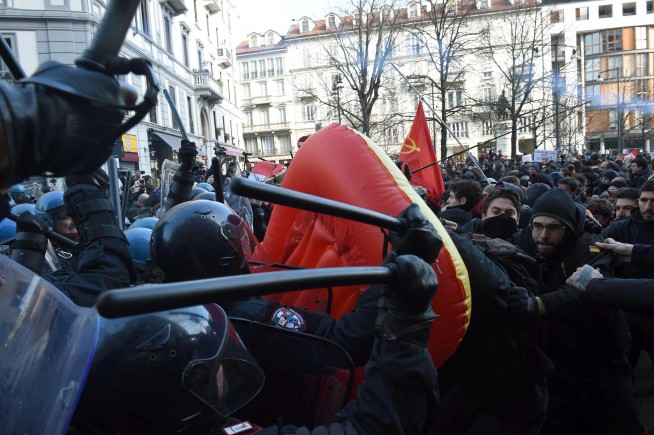 Italians stage protests in violence-marred election campaign