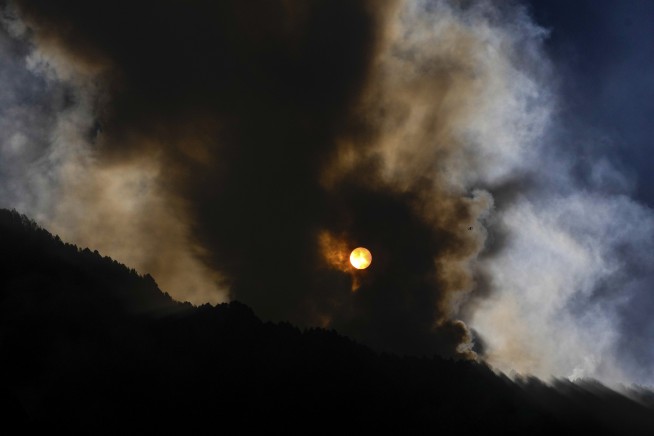 Colombia declares a disaster because of wildfires and asks for international help