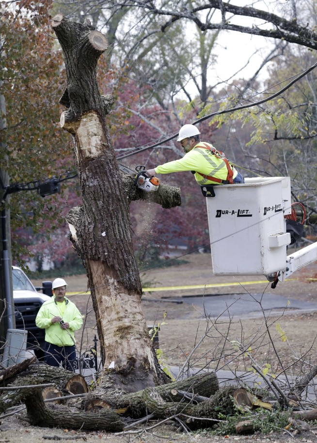 Doctor: Some school bus crash survivors 'too dazed to talk'