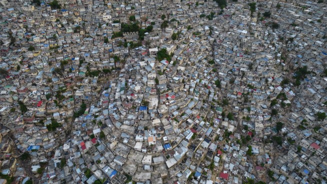 US religious group says 17 missionaries kidnapped in Haiti