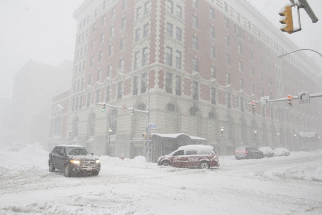 Dangerous lake-effect snow paralyzes parts of New York state