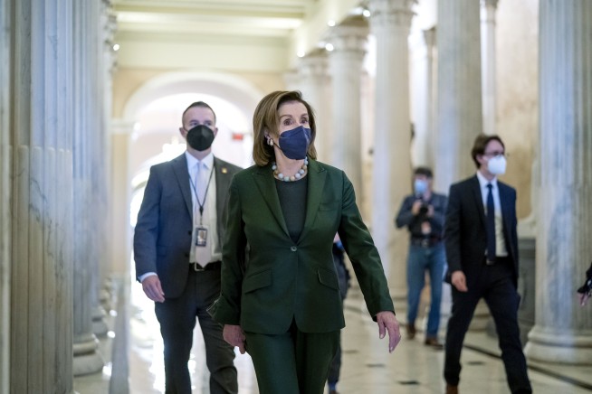 Congress backs Biden on Russia sanctions, clamors for more