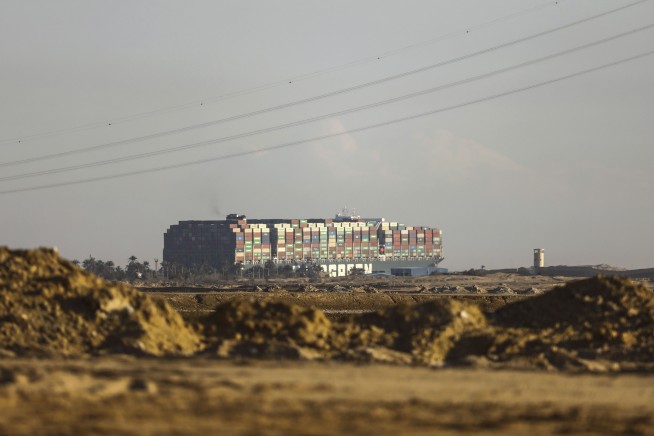 Maritime traffic jam grows outside blocked Suez Canal