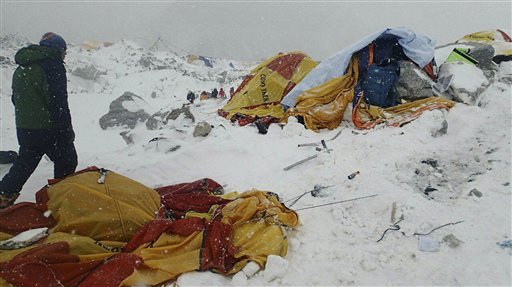 First survivors of Mount Everest avalanche reach Kathmandu