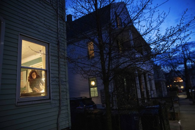 COVID-19 no longer means five days in isolation, CDC says