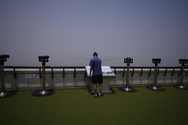 South Korean troops fired warning shots after North Korean soldiers briefly crossed land border