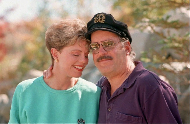 Daryl Dragon, of 'The Captain and Tennille,' dead at 76