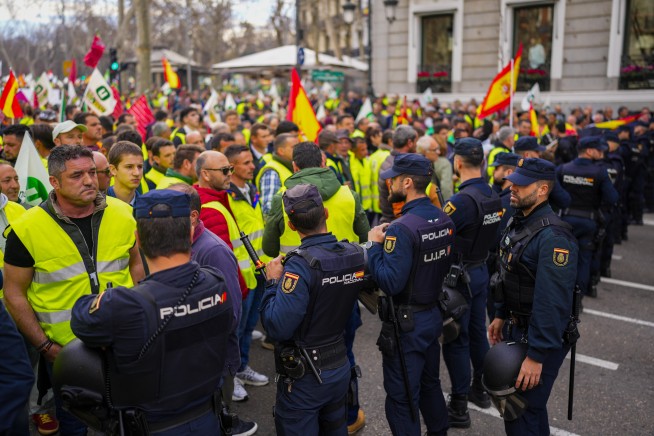 Thousands of farmers advance on Madrid for a major tractor protest over EU policies