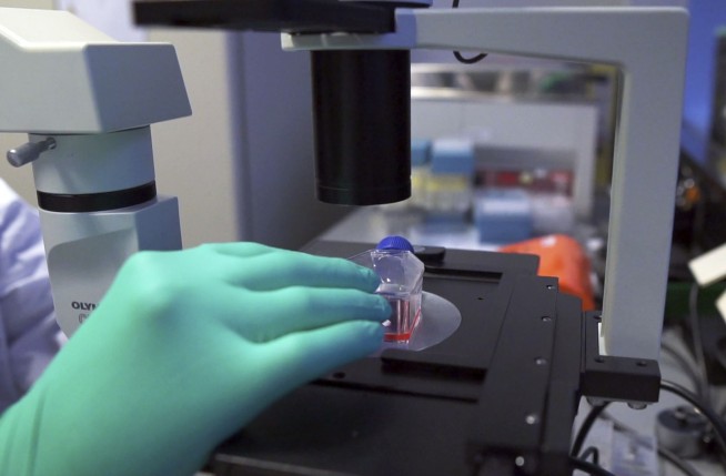 J&J 1-dose shot prevents COVID-19, but less than some others