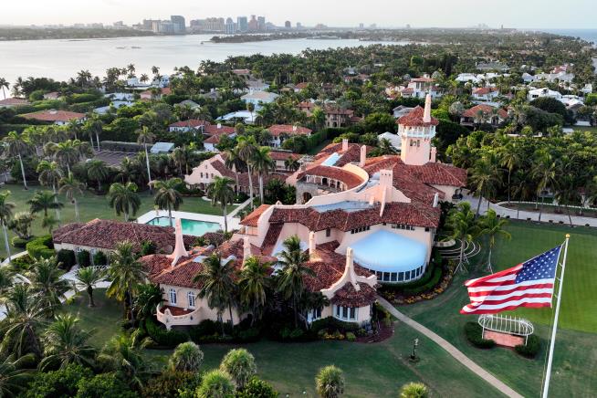 Armed man shot and killed after entering secure perimeter of Mar-a-Lago, Secret Service says